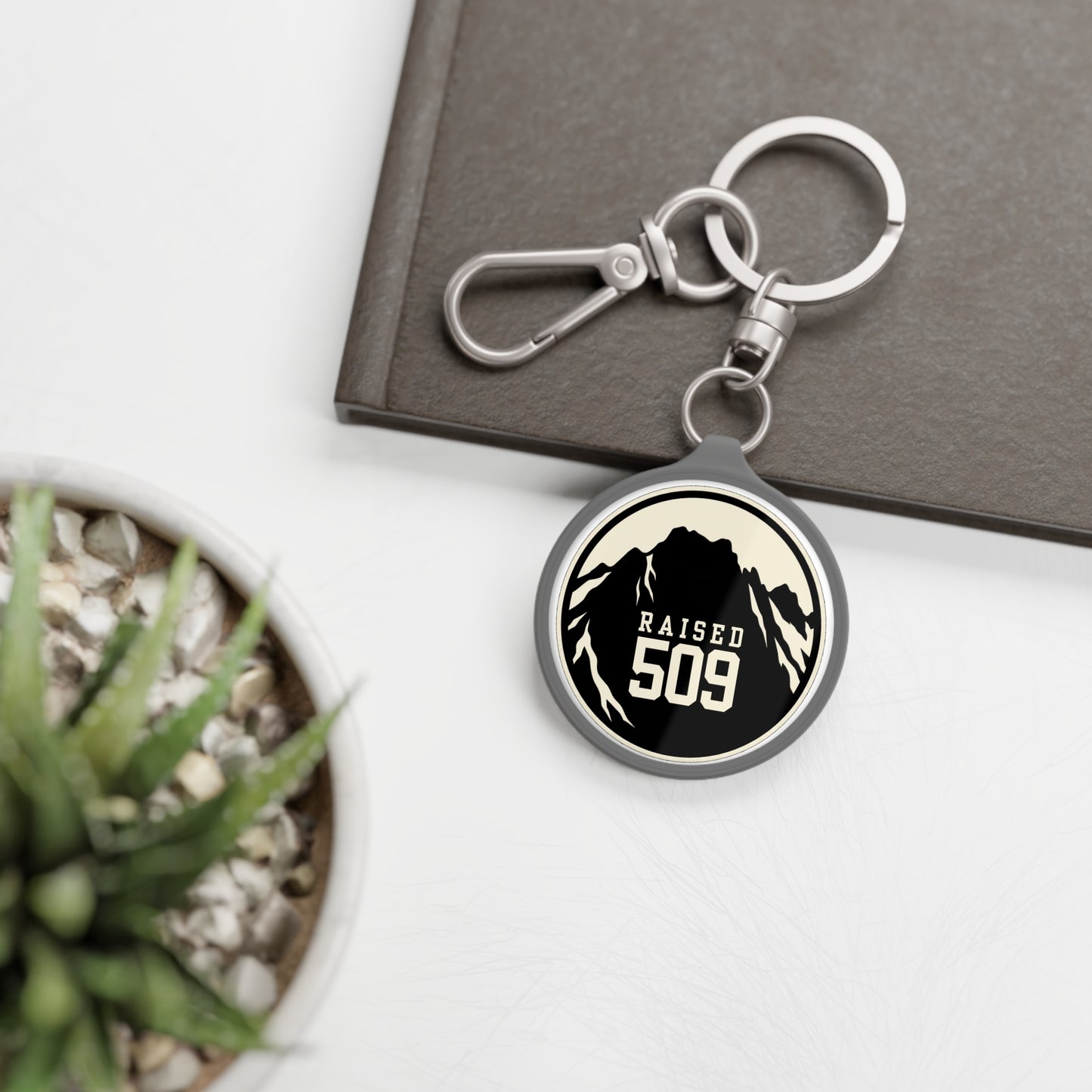 Washington| Raised 509 Mountain Keyring | Cascades Central Washington Mount Stuart Keychain | Local Pride