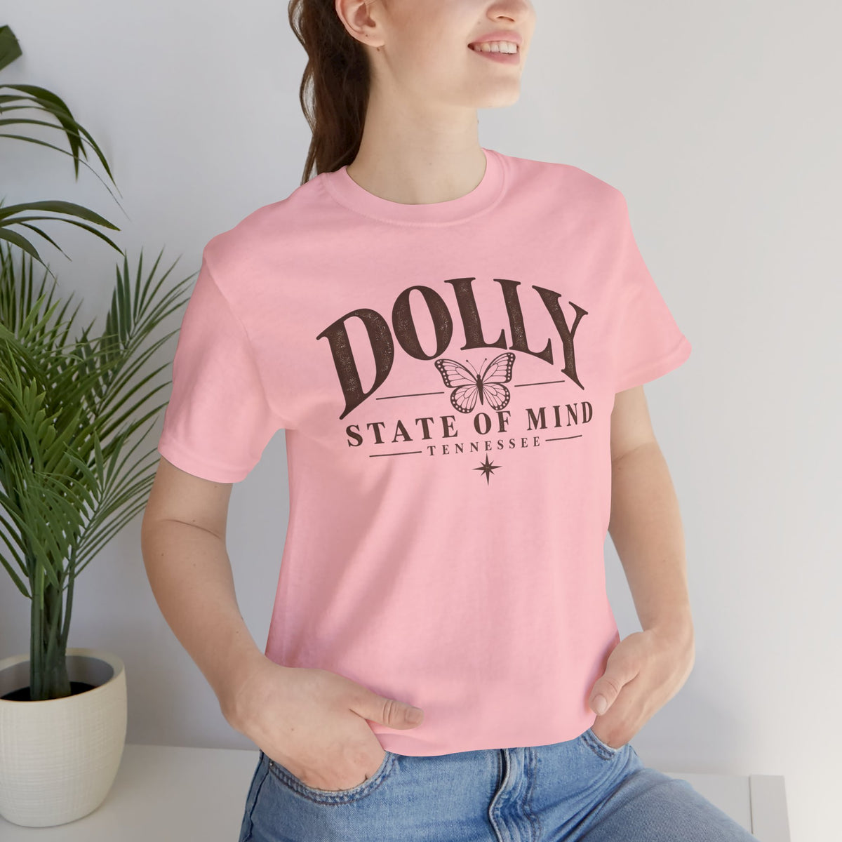Dolly State of Mind Tee | Tennessee Inspired Graphic T-Shirt