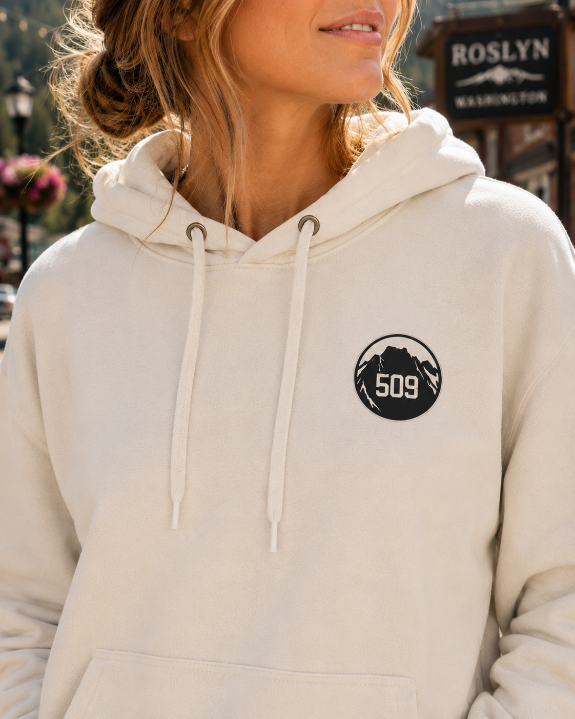 Roslyn Washington Hoodie | Mount Stuart Hoodie | 509 Hoodie | PNW Sweatshirt | Cle Elum | Suncadia | Leavenworth | Washington Hoodie