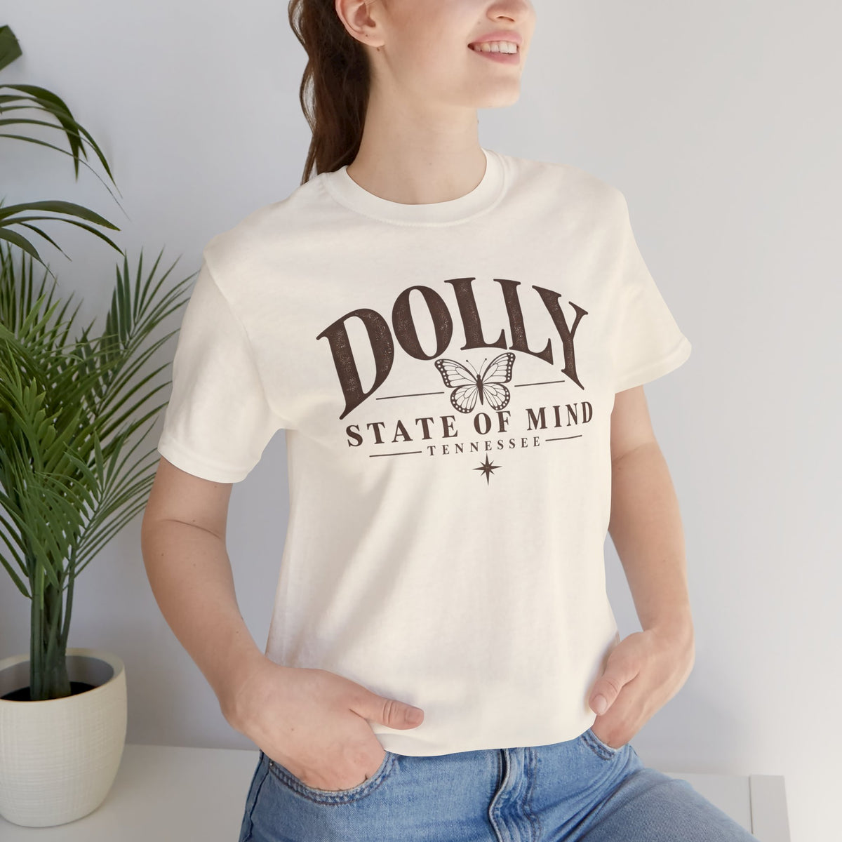 Dolly State of Mind Tee | Tennessee Inspired Graphic T-Shirt