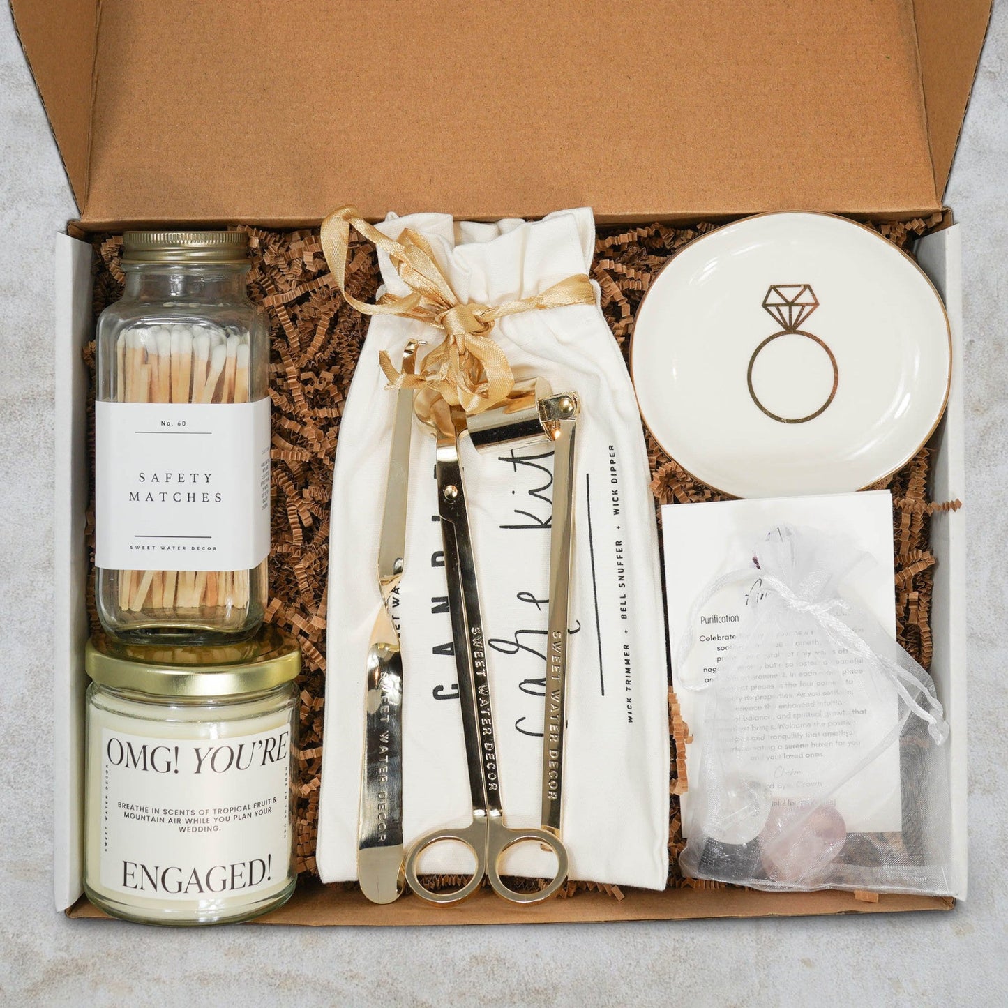 BRIDE TO BE ‚Äì Engagement & Bridal Gift Box