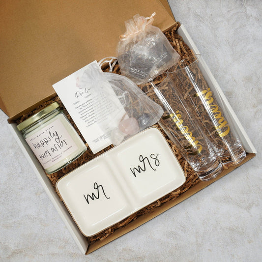 BLISS ‚Äì Wedding & Newlywed Gift Box